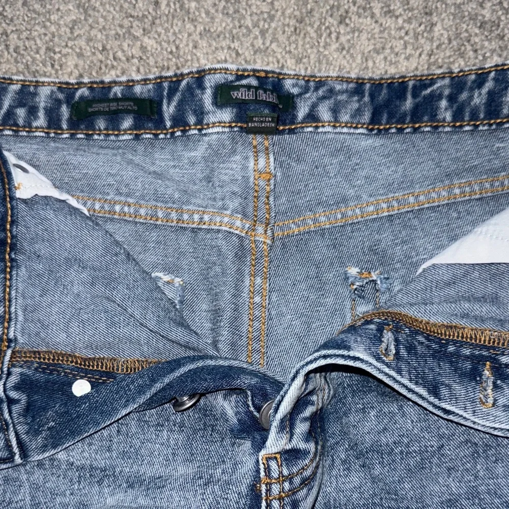 Wild Fable Blue Distressed Jean Shorts - Picture 6 of 7